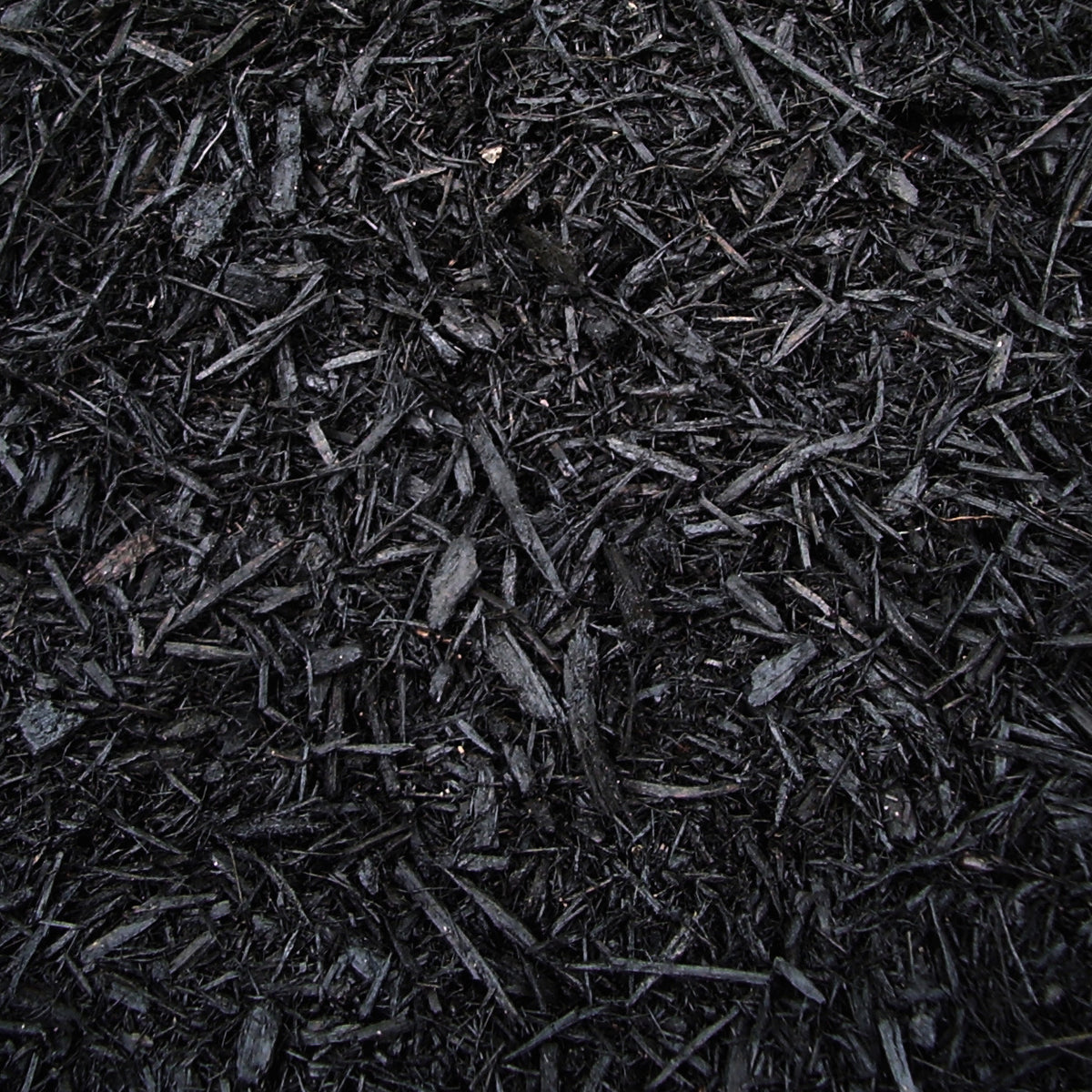 Never-Fade Black Dyed Mulch™ - NJ Mulch